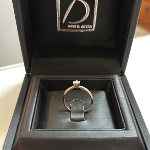 White gold ring with real diamond like new