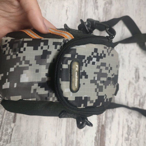 Camera bag used in very good condition