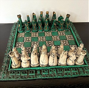 Σκάκι χειροποίητο μεσαιωνικό
