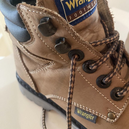 Wrangler Camel Boots Size 37 Like New