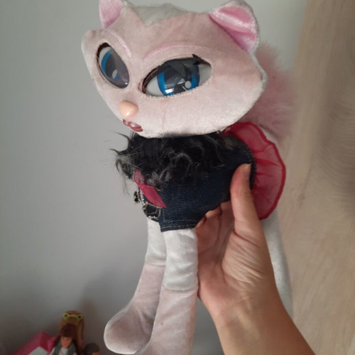 Bratz Petz Catz SuperStar Kendall plush cat with clothes