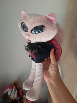 Bratz Petz Catz SuperStar Kendall plush cat with clothes