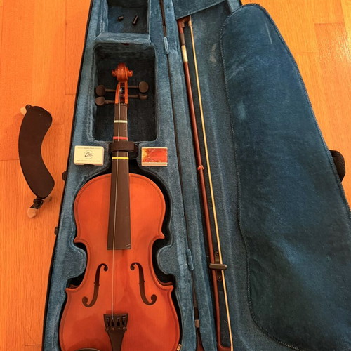 EKO EBV1410 3/4 Violin used with case, bow and accessories
