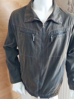 Milestone men's lightweight jacket like new, brown medium
