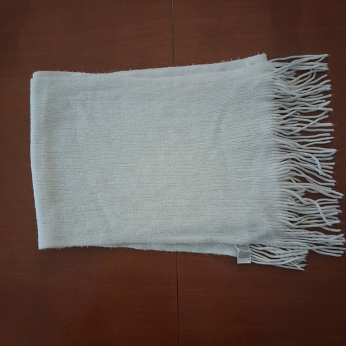 Scarf, hat and gloves set for girls used, white