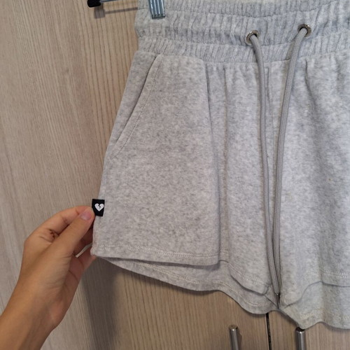 Bershka Light Grey Terry Plush Sweat Shorts Escape Reality, Size M