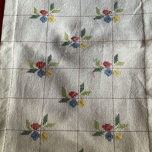 Rectangular table runner with hand embroidery and fringes, new
