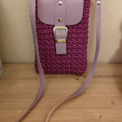 Handmade knitted crossbody bag new pink-purple with leather details