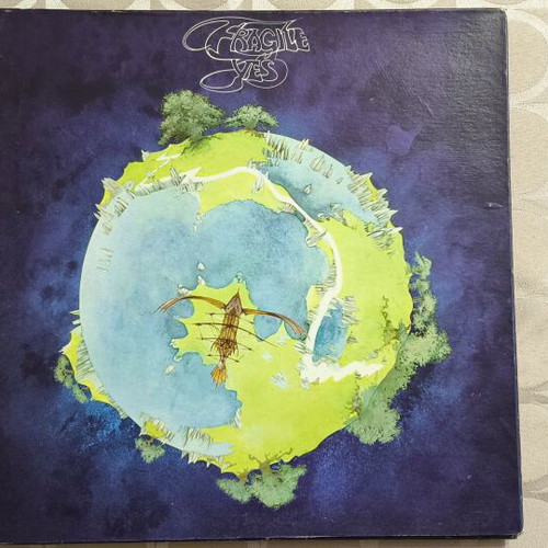 Yes vinyl records used: Owner of a lonely heart, Fragile, Going for the one