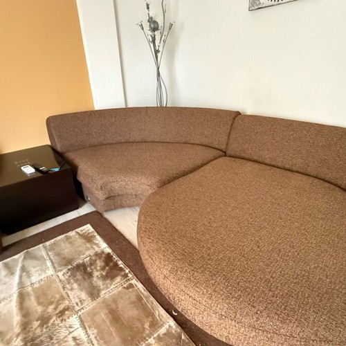 Sofa used, 2.5 m by 1.7 m, adjustable width 1.1 m