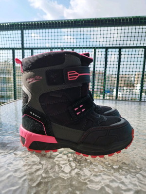 Superfit snow boots like new, size 30, black-pink
