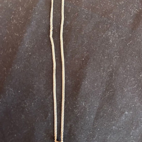 Silver 925 necklace with white stones like new