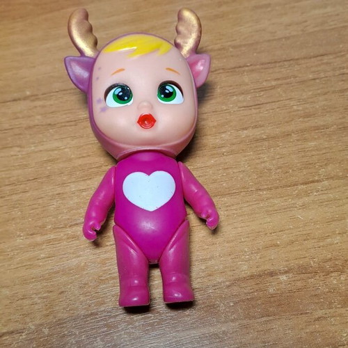 Mini Cry Babies doll used