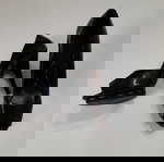  Γόβες κόκκινες δερμάτινες και ένα ζευγάρι μαύρο δώρο. Ν0 38