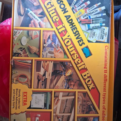 Bison Adhesives Vintage Glue-it-Yourself Kit like new, collectible set