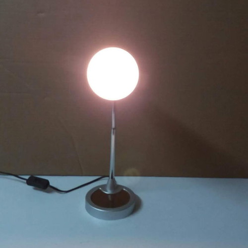 Lamp used with height 45 cm