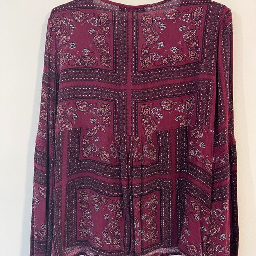 Cotton On women's boho blouse like new, 100% viscose, paisley pattern