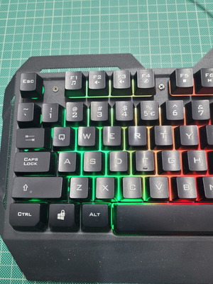 Trust GXT 856 Torac Gaming Keyboard RGB used