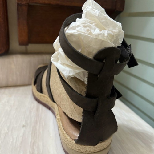 El Greco sandals like new, leather with anatomical memory foam sole, size 39
