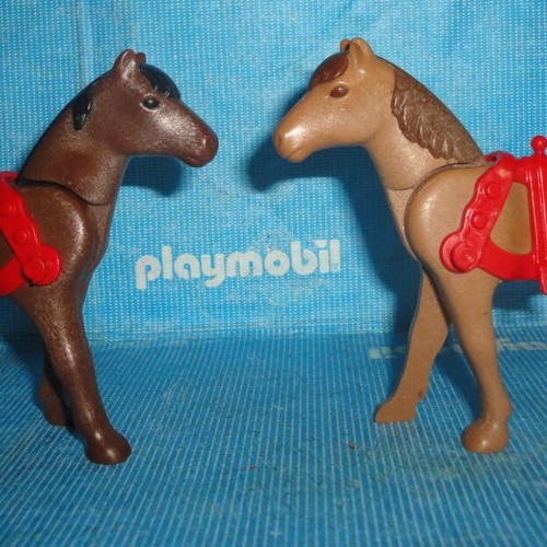 Playmobil set of 2 horses