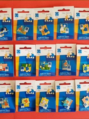 Pins Athens 2004 Mascot Sports new, set of 35 pieces