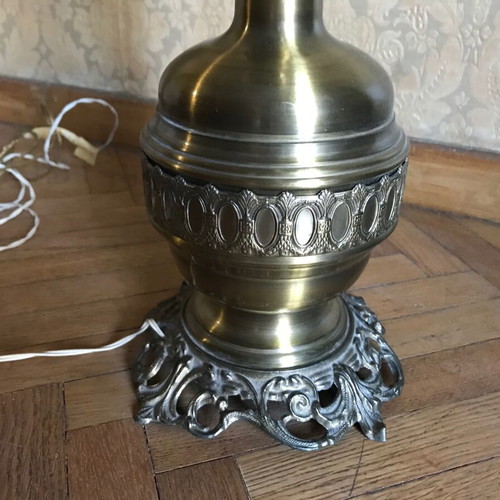Antique brass floor lamp like new