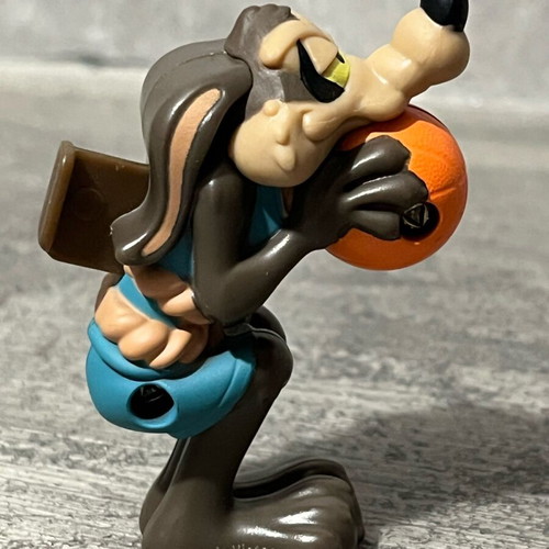 Coyote figure used without box