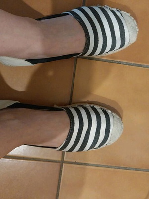 Ideal Shoes canvas shoes like new, size 39, pack of two