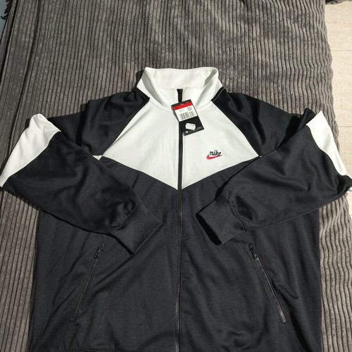 Nike Windrunner jacket new, size large, black and white