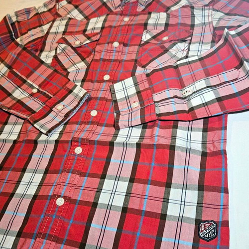Hilfiger Denim men's plaid shirt with pockets, size M