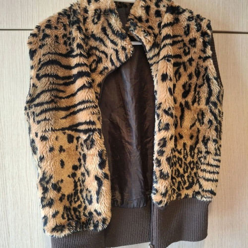Fur jacket like new, size S/M, multicolored