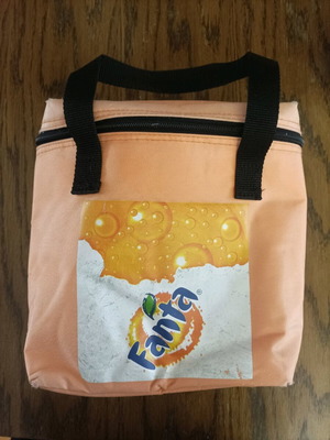 Small beach cooler used, portable 25x22 cm
