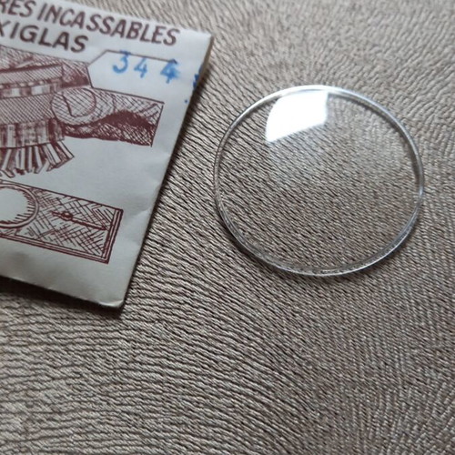 Watch glass number 344 new, diameter 3.44