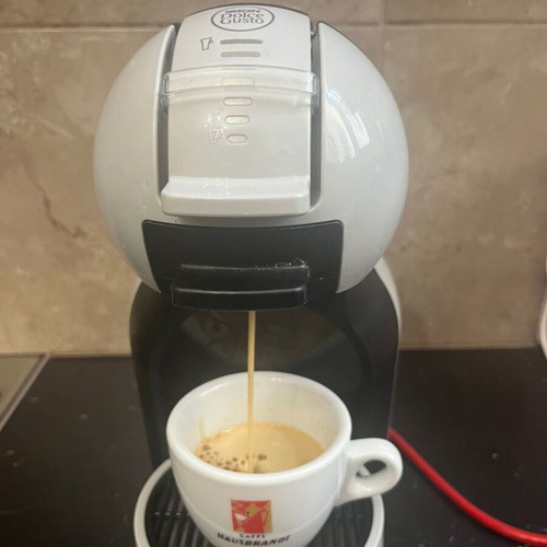 Krups Nescafe Dolce Gusto Mini Me coffee maker used, white/black