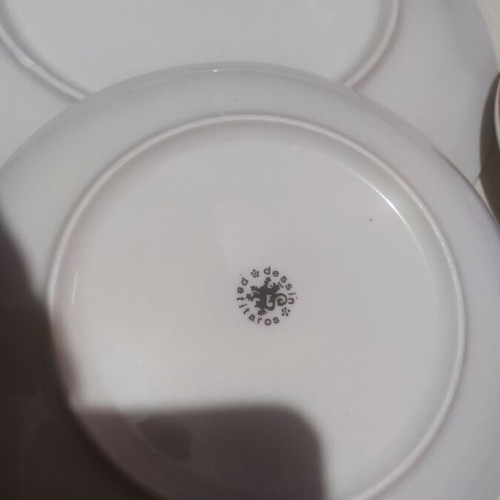 Vohenstrauss vintage porcelain plates set of 7 with Oriole Decor like new