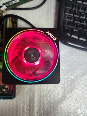 AMD Wraith Prism RGB ψύκτρα μεταχειρισμένη, σαν καινούργια