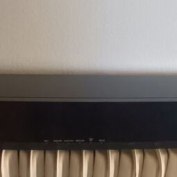 Soundbar Yamaha YAS-101 like new with optical cable and remote
