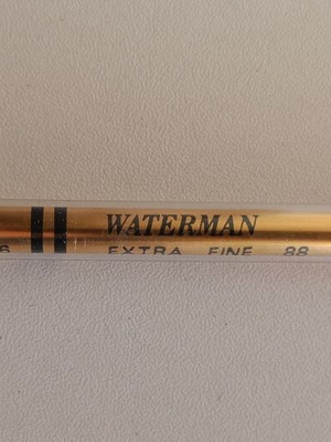 Waterman Extra Fine 88 refill used in case