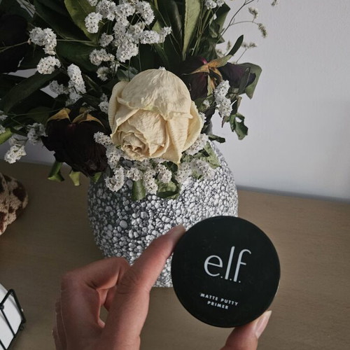 e.l.f. Matte Putty Primer