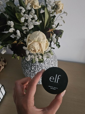 e.l.f. Matte Putty Primer