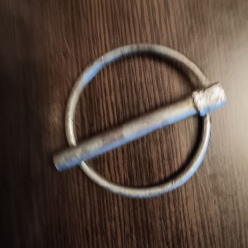 Safety pin, foldable for versatile use