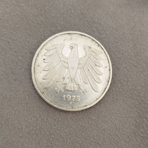5 Deutsche Mark coin used, 1975 Bundesrepublik Deutschland