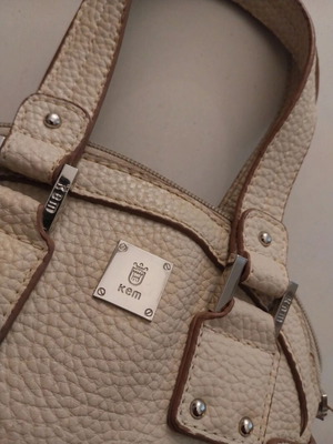 Kem handbag like new, beige with strap