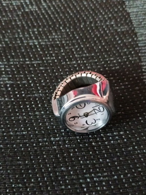 Mini ring watch new, silver