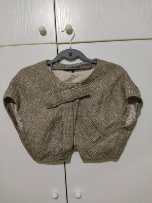 Bolero sleeveless jacket used DEPOLO Fashion Exclusive size M beige