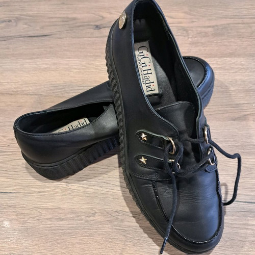 GiGi Hadid × Tommy Hilfiger women's sports shoes like new, black, size 37