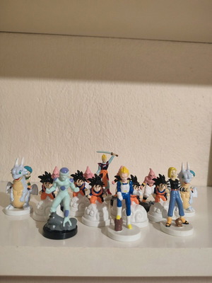 Dragonball Z фигури комплект от 16 в много добро състояние
