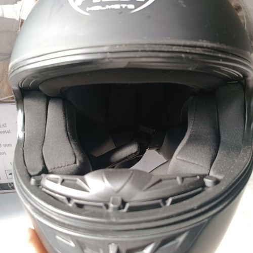 Pilot Helmets motorcycle helmet, matte black, size S
