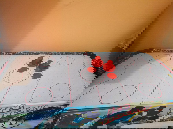 Επιτραπέζιο Air Hockey