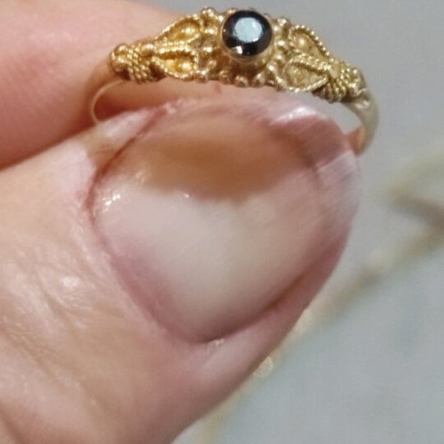 Vintage jewelry set 1978 18k gold with black sapphires like new